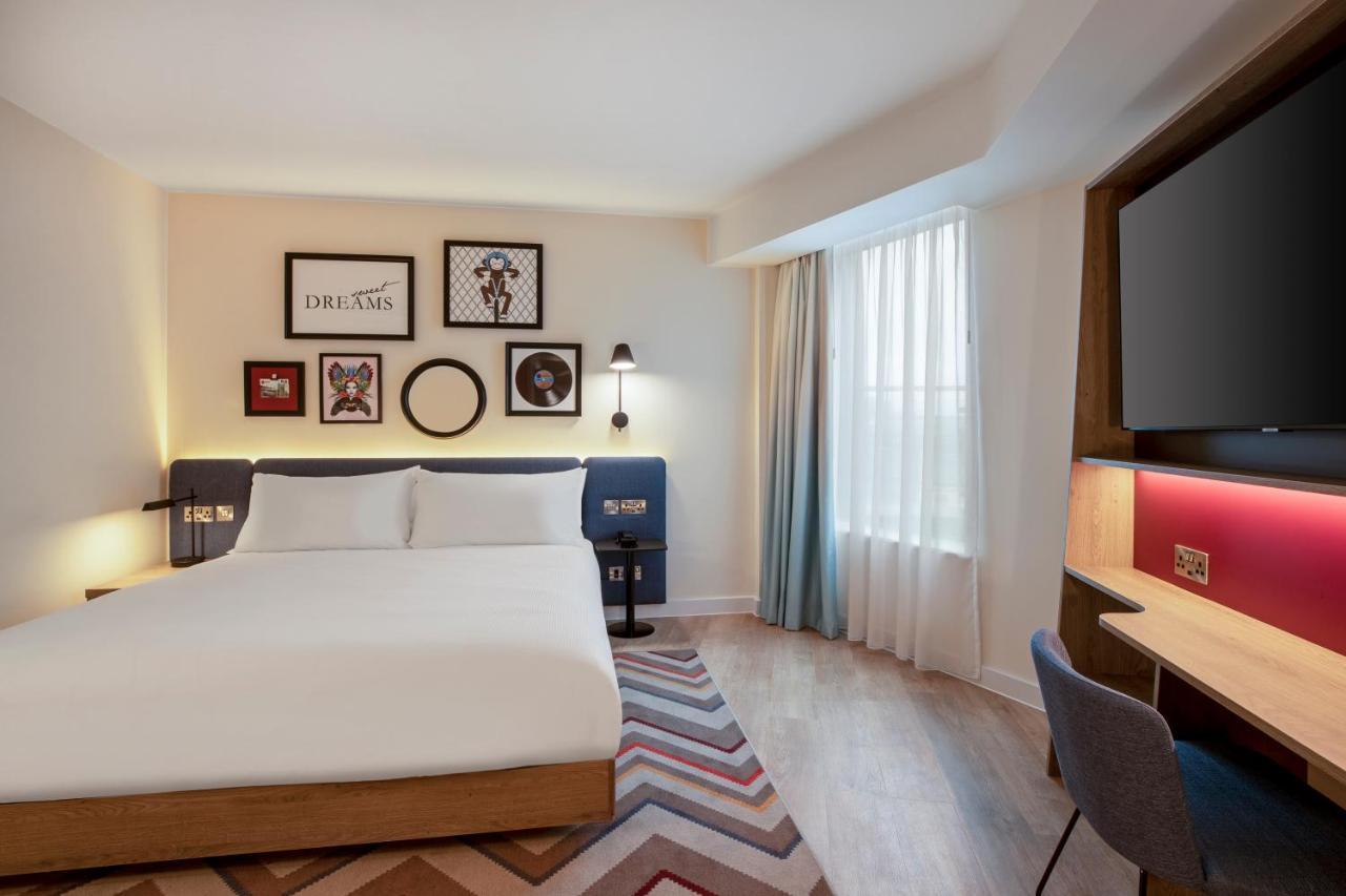 King Room,1657134770:JPEG